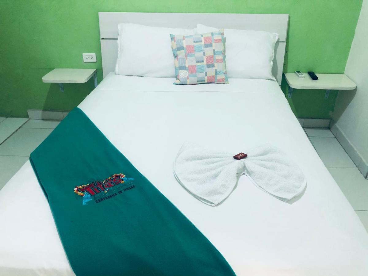Tita'S Airport Hotel Cartagena Buitenkant foto